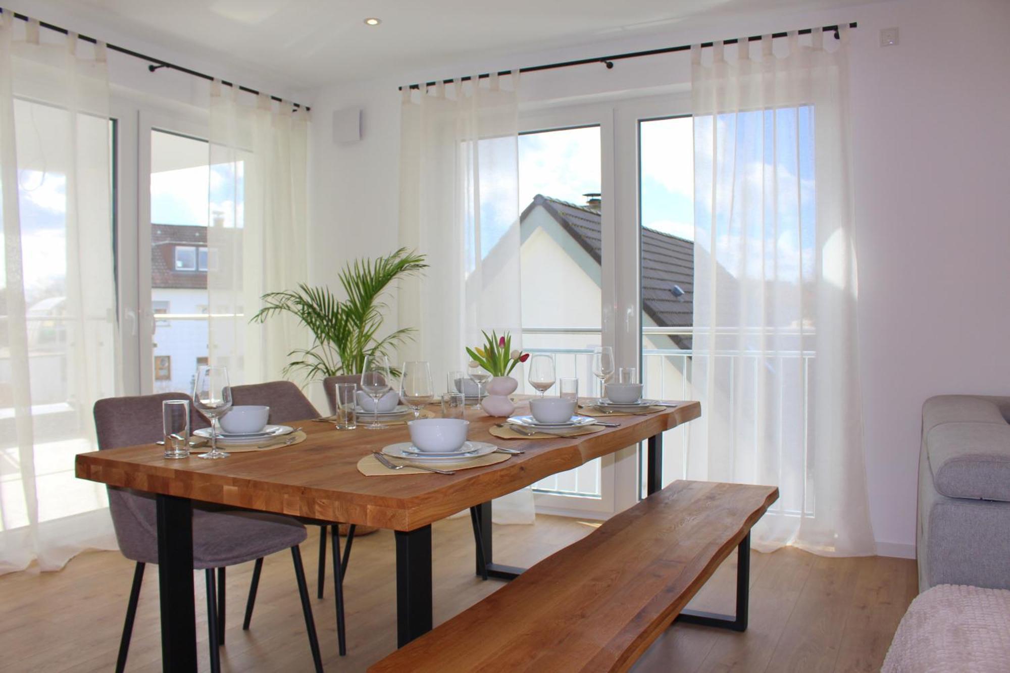Apartment Mit Voll Ausgestatetter Kueche, Badewanne, Balkon, Parkplatz Vor Dem Haus, Ruhig Gelegen, Ada4 Kulmbach Buitenkant foto