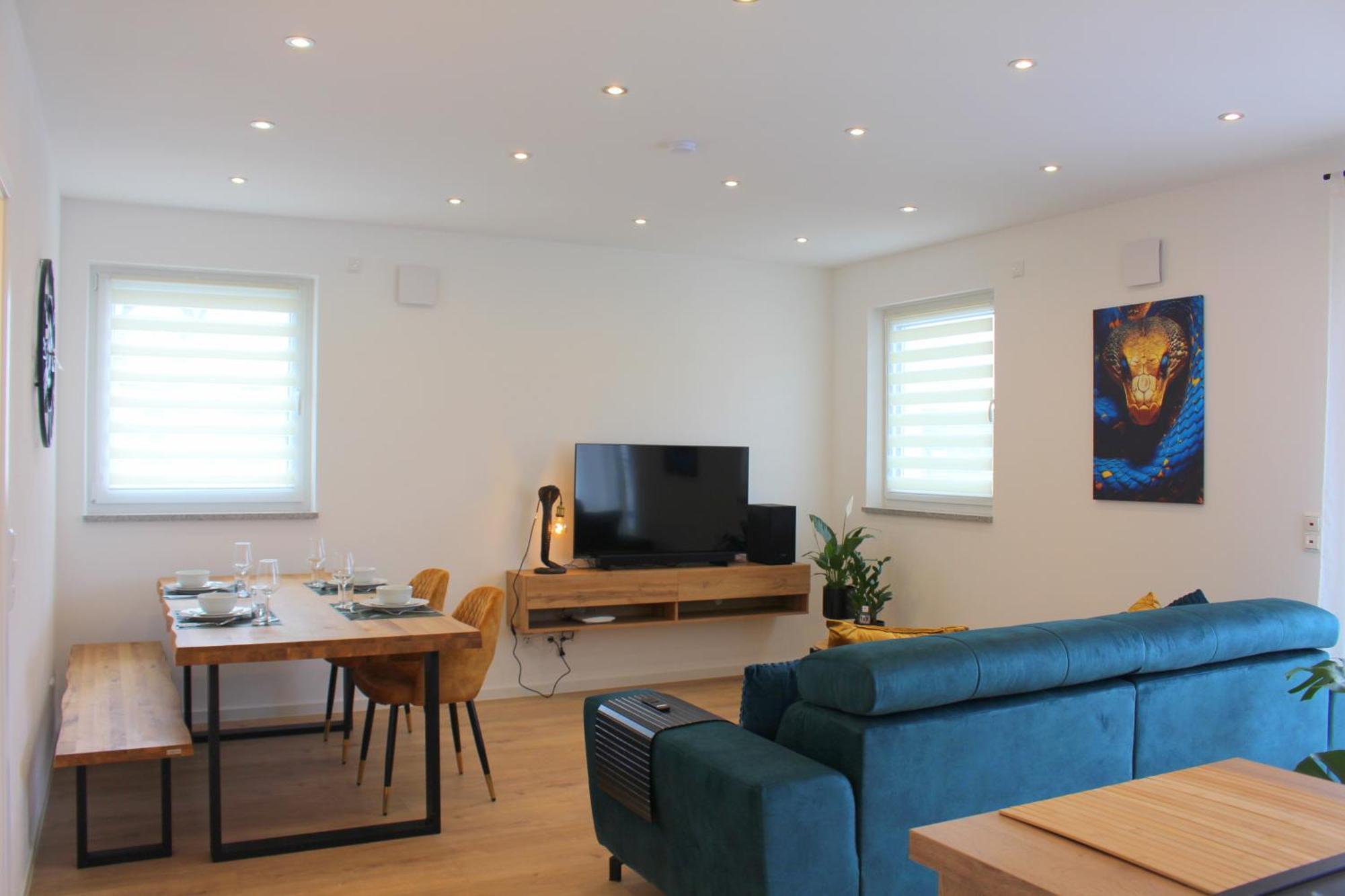 Apartment Mit Voll Ausgestatetter Kueche, Badewanne, Balkon, Parkplatz Vor Dem Haus, Ruhig Gelegen, Ada4 Kulmbach Buitenkant foto